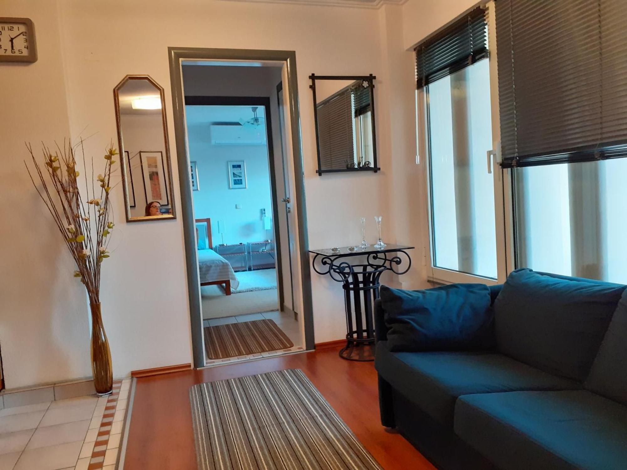 Studio Aperitton 1 ตริกาลา ภายนอก รูปภาพ